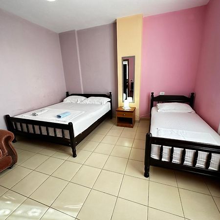 Romance Holiday Garden Inn Durrës Eksteriør billede
