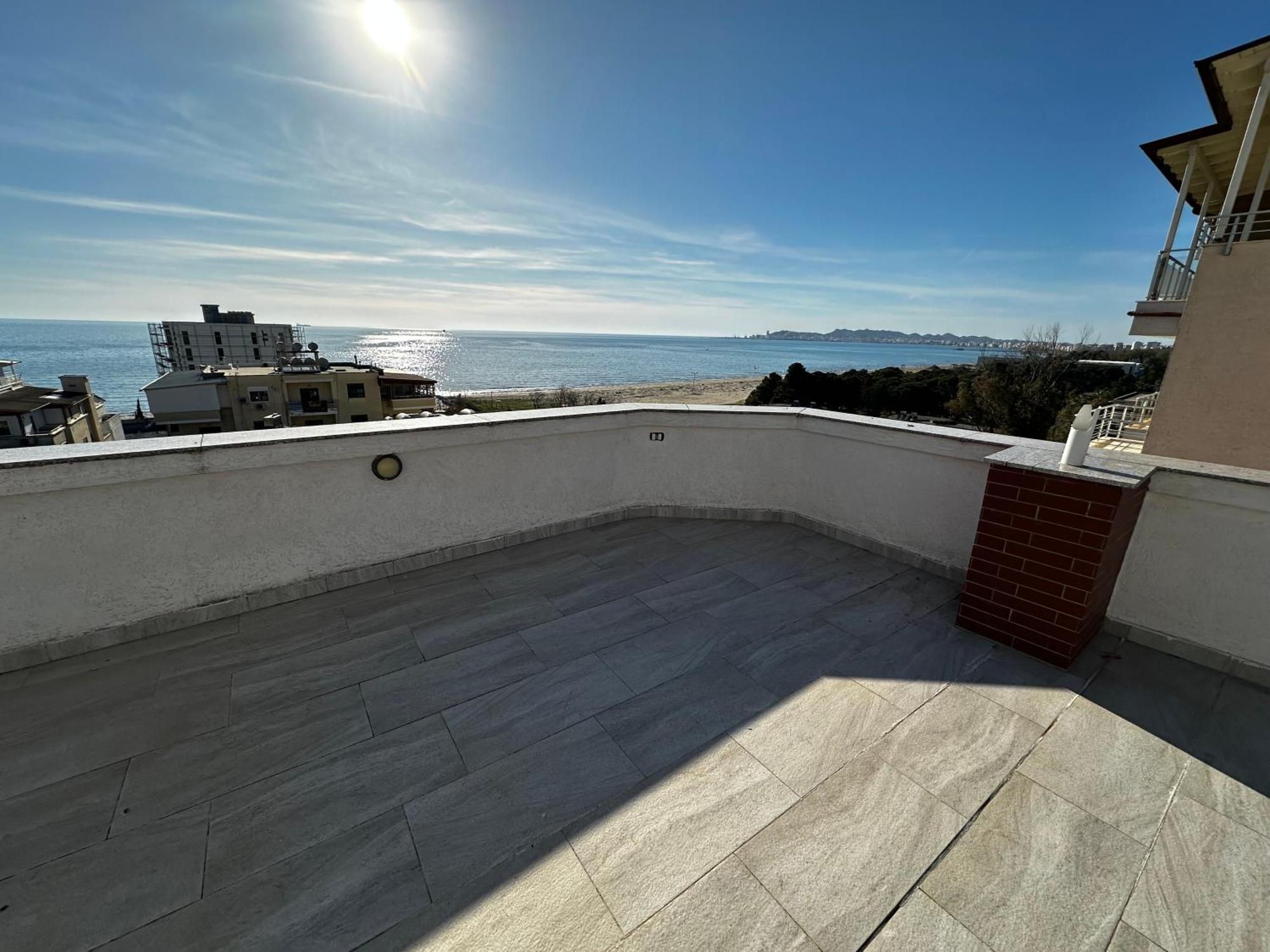 Romance Holiday Garden Inn Durrës Eksteriør billede