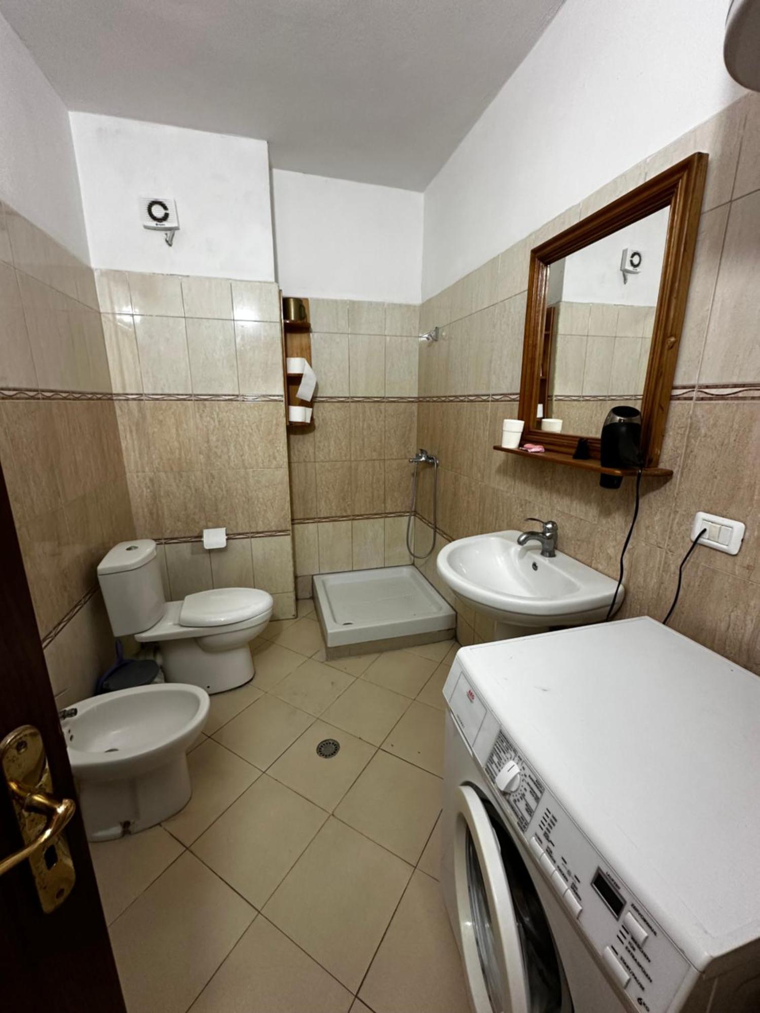 Romance Holiday Garden Inn Durrës Eksteriør billede